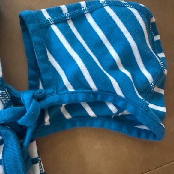 ❤️$10 FLASH SALE❤️ Hanna Andersson Organic Cotton Onesie and Bonnet 0-3M - Picture 3 of 3